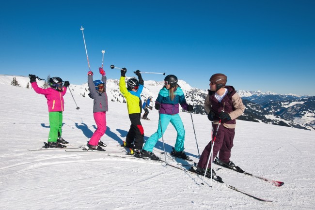 Skifahren im Familienurlaub © www.grossarltal.info