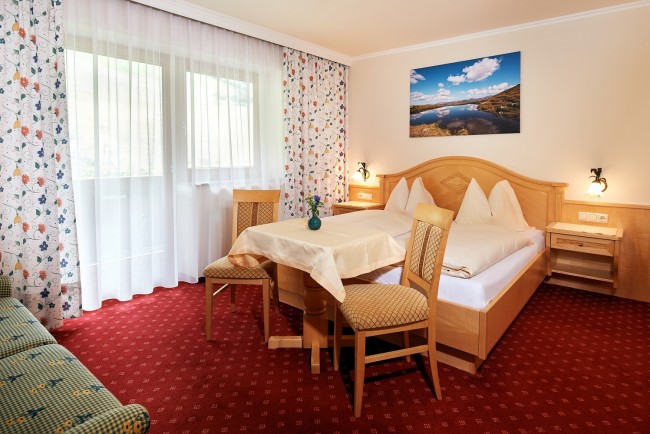 Geräumige Doppelzimmer mit Aussicht